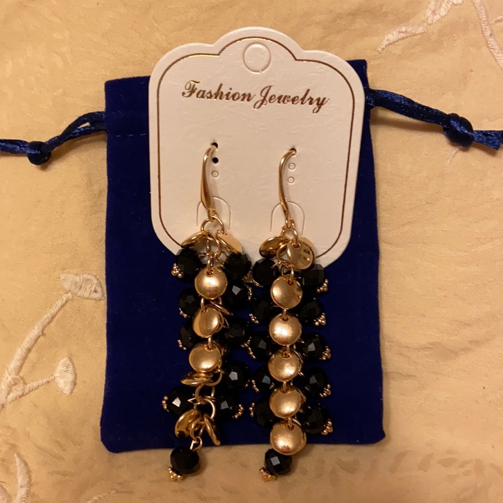 Drop earrings - Picture 3 of 9